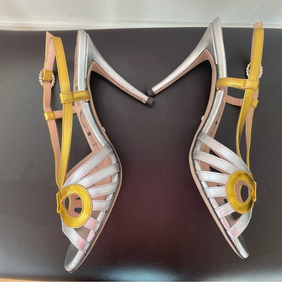 Gucci Nappa Zephyra Bow Gold and Silver Heels size 7 - Picture 5 of 5